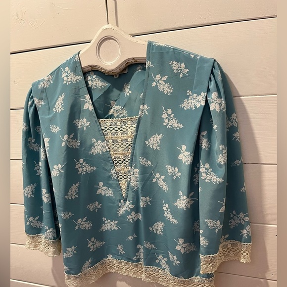 ANDREA GAYLE – Vintage -Teal Floral Top with Lace – Size 14 - Picture 5 of 9